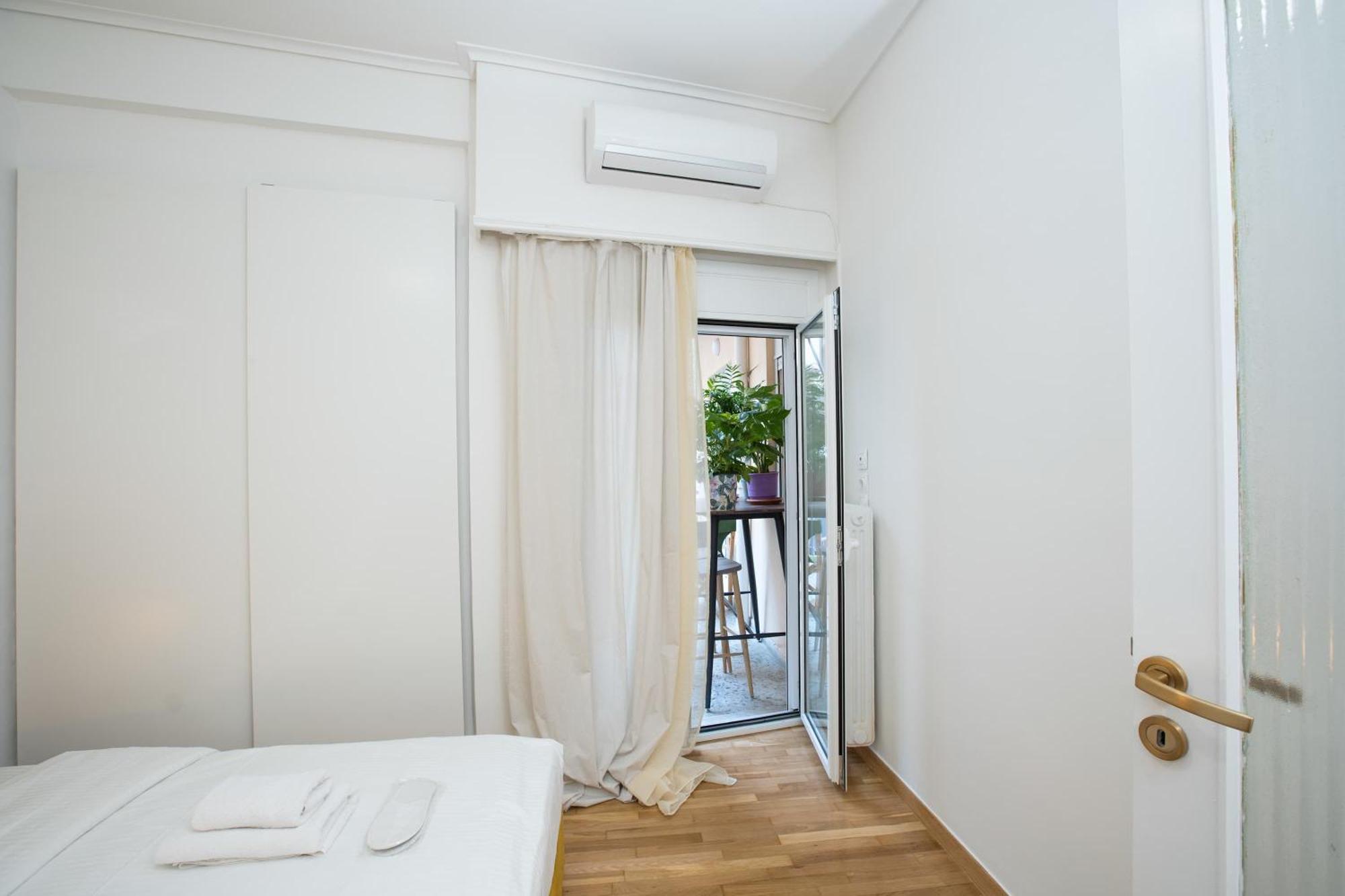 O&O Group Ruby'S Urban Residence Koukaki เอเธนส์ ภายนอก รูปภาพ