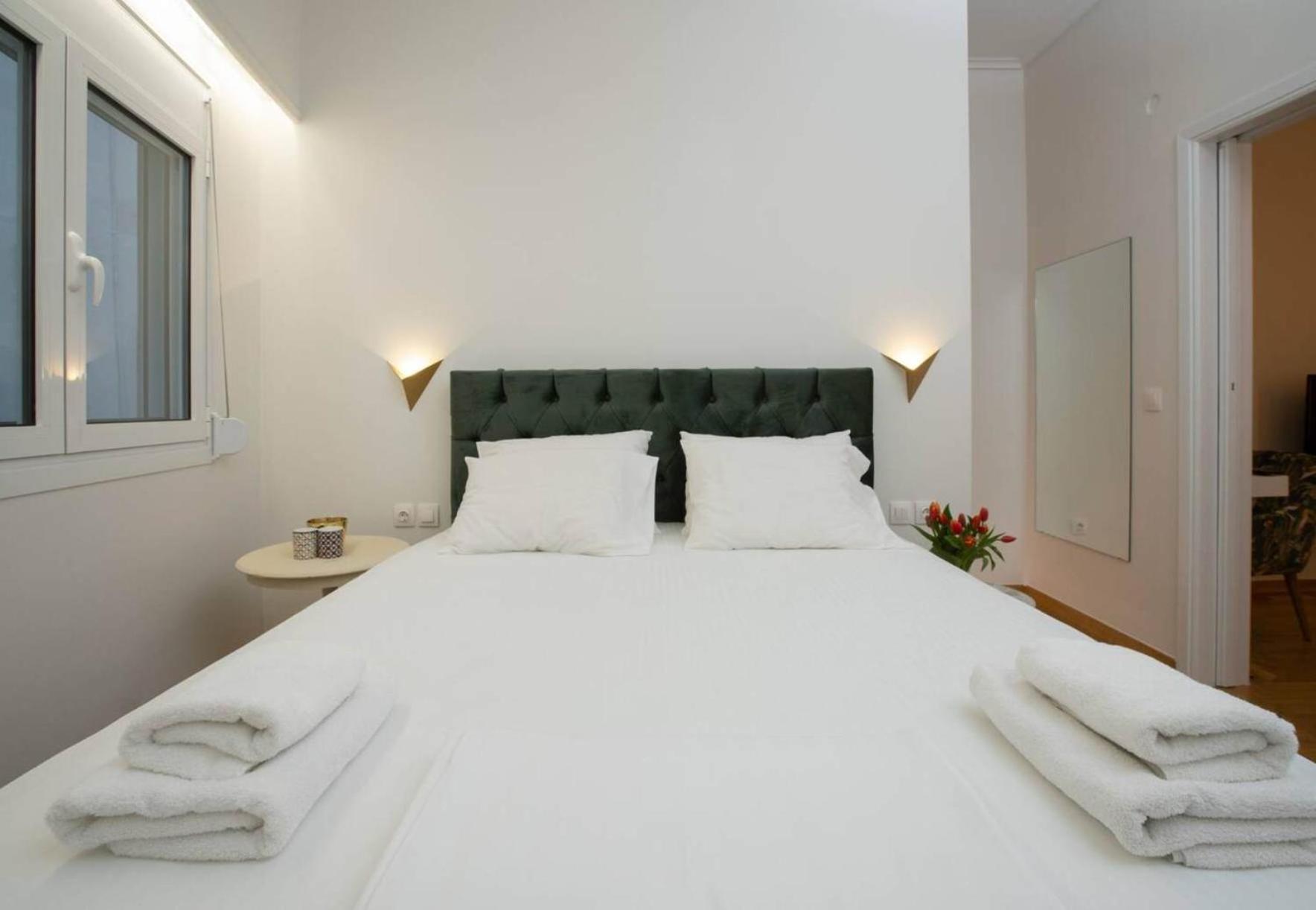 O&O Group Ruby'S Urban Residence Koukaki เอเธนส์ ภายนอก รูปภาพ
